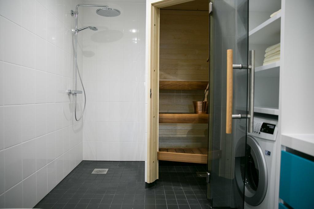 Paernu Lubja Apartments Luaran gambar